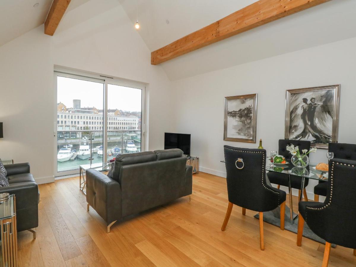 Апартаменты Harbourside Haven Penthouse 2 Уэймут Экстерьер фото